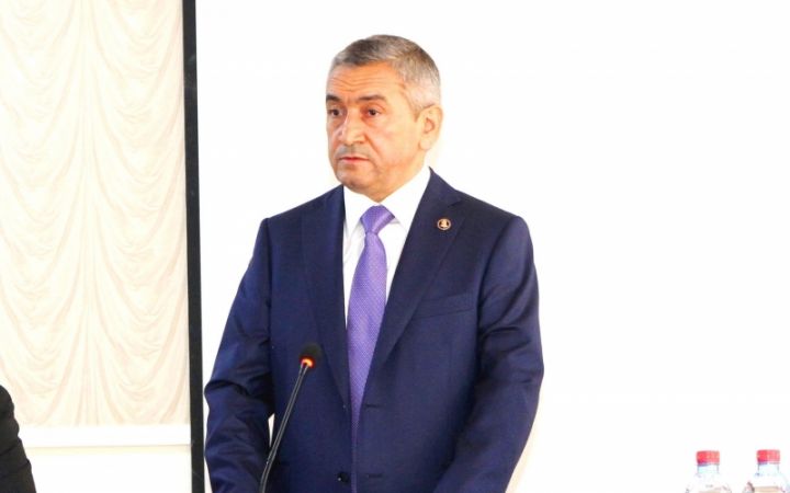 Sabunçunun İcra başçısına iradlar tutuldu