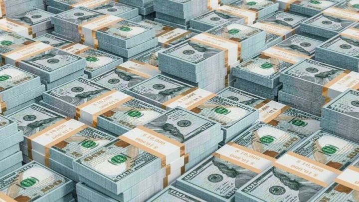 Dolların sabaha olan rəsmi məzənnəsi açıqlandı