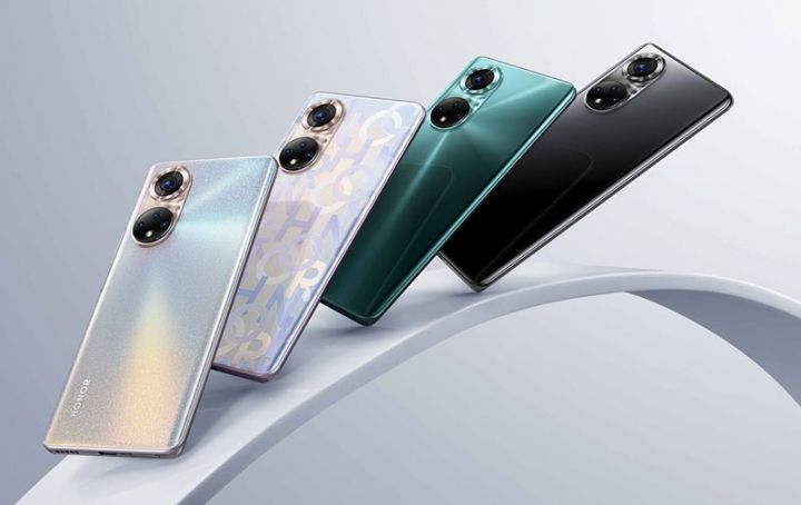 Azərbaycanda bu smartfondan istifadə edənlərin sayı 100 mini keçdi