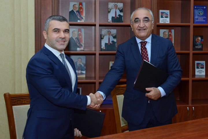 Bank Respublika və  Dövlət İqtisad Universiteti arasında əməkdaşlıq memorandumu imzalanıb