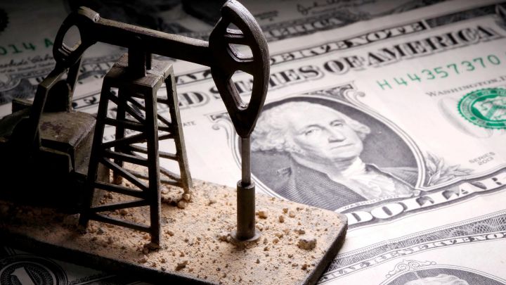 Gələn il Azərbaycanda büdcə gəlirlərinin 55%-i neftin hesabına formalaşacaq