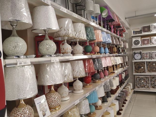 "Novas Home" "Araz" və "Favorit" şəbəkəsinə daxil olur