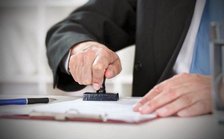 Sənədlərin notarial təsdiqinə görə rüsum 3 dəfə azaldılır