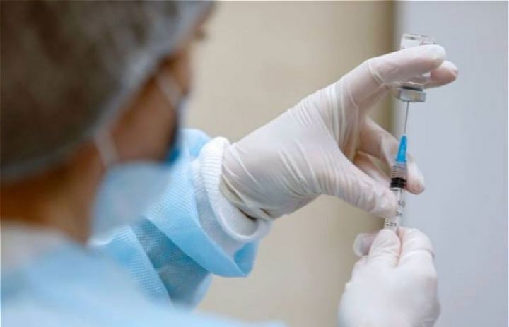 Azərbaycanda yaşı 60-dan yuxarı olan əhali 3-cü doza peyvəndi vurdura bilər - AÇIQLAMA