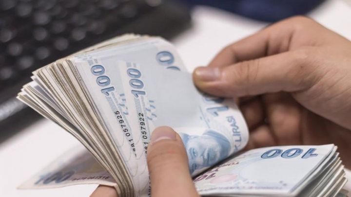 2021-ci ilin sonunda Dollar/TL məzənnəsinin 9 Türk lirəsinə yaxınlaşacağı gözlənilir