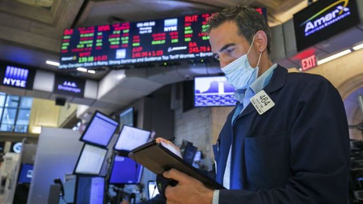 Avro və funt-sterlinqin ucuzlaşması davam edə bilər