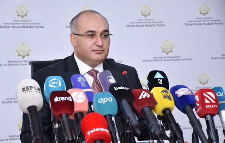 "Pensiya yaşının azaldılması ilə bağlı məsələ hazırda gündəmdə deyil"