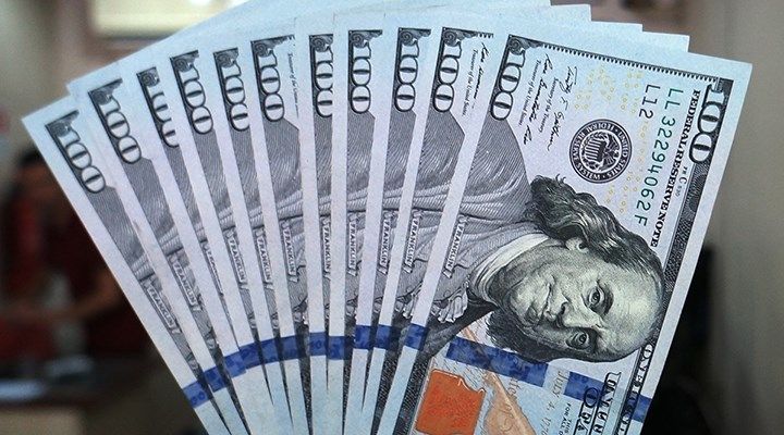 Mərkəzi Bankın valyuta bazarına alışyönlü müdaxiləsi 600 milyon dolları aşıb