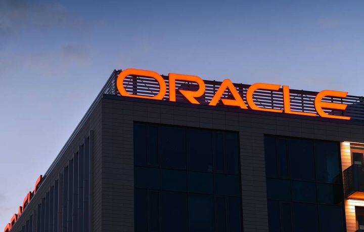 Oracle Rusiyadakı fəaliyyətini dayandırıb
