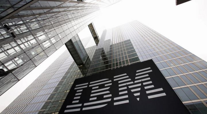 IBM Rusiyadakı bütün işlərini dayandırdığını açıqladı