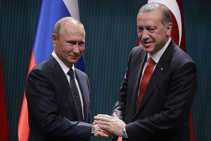 Kreml Putinlə Ərdoğanın telefon danışığı ilə bağlı məlumat yayıb