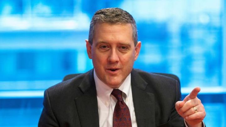 Fed/Bullard: Faizin artırılması mart ayında başlamalıdır