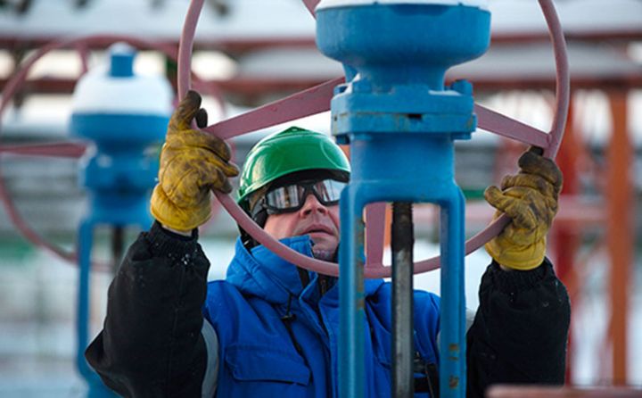 ABŞ neftin qiymətinin artması ilə bağlı vəziyyəti izləməyə davam edir