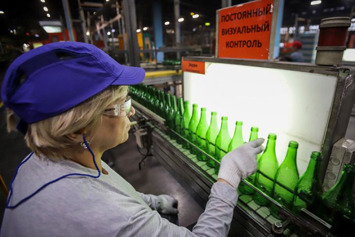 Ukraynada qazın bahalaşması səbəbindən 3 şüşə zavodu bağlanıb