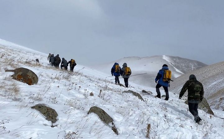 Yolu azan hərbi qulluqçumuzun axtarışı davam edir
