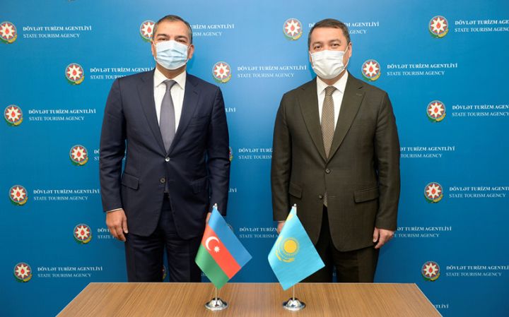 Azərbaycanla Yaponiya və Qazaxıstan arasında turizm əlaqələri müzakirə olunub