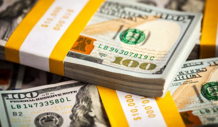 Dolların sabah üçün rəsmi məzənnəsi müəyyən olunub