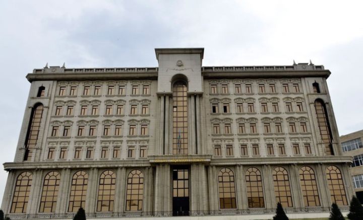 Miqrasiya orqanlarının işçiləri maaşlarının 1,1 misli məbləğində əlavə alacaqlar