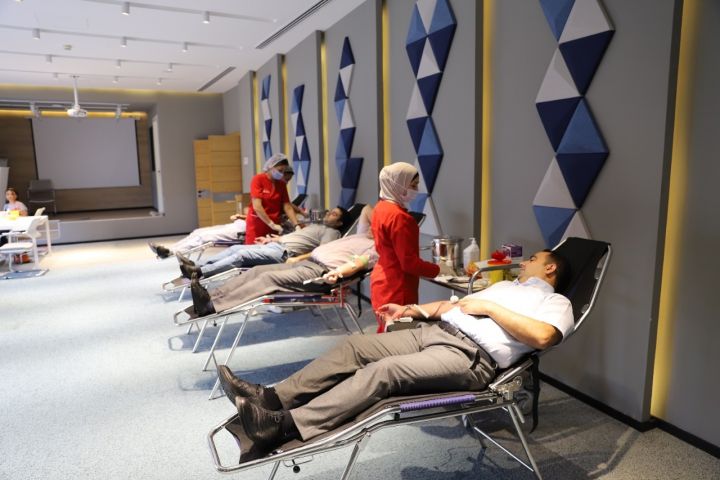 Avrora Qrup əməkdaşları könüllü qanvermə aksiyasında iştirak edib