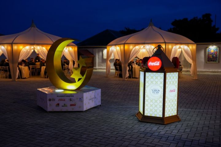 Coca-Cola “Nargis” Fondu ilə Ramazan xeyriyyə aksiyası keçirir - FOTOLAR