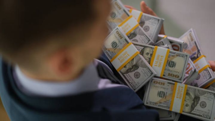 Maliyyə Nazirliyi yeni borclanma hədəflərini şərh etdi