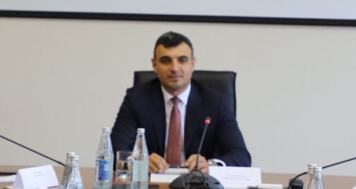 "Mənim sədr olduğum müddətdə yeni inzibati binanın tikintisinin dayandırılması və layihəsinin dəyişdirilməsi olmamışdır"