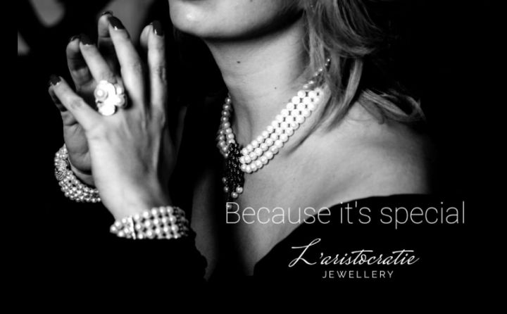 Azərbaycanlı qadın sahibkar zərgərlik markasının ilk mağazasını açır