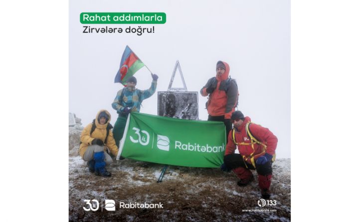 Rabitəbank əməkdaşları “Heydər zirvəsi”ndə