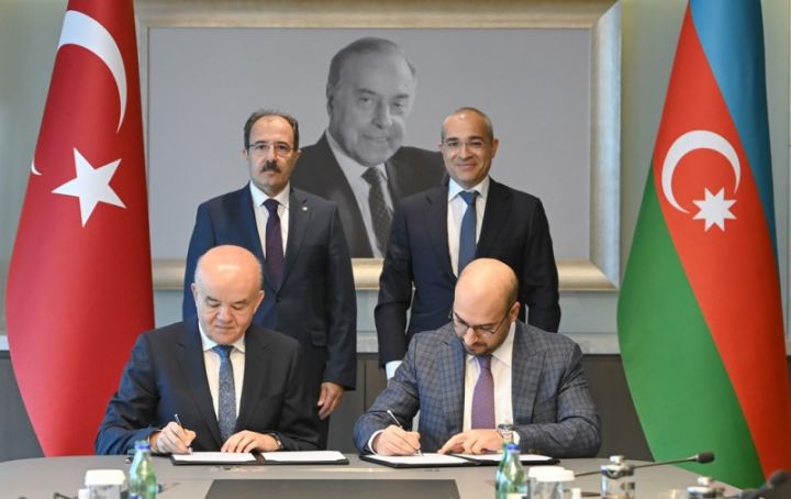 Azərbaycanda dərman zavodu tikilləcək - DÖVLƏT ŞİRKƏTİ TÜRKİYƏ ŞİRKƏTİLƏ MÜQAVİLƏ İMZALADI