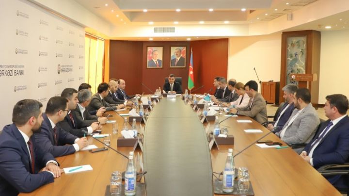 Taleh Kazımov Fintex Assosiasiyasının nümayəndələri ilə görüşüb