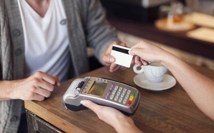 Azərbaycan kartları ilə Türkiyədə 2 milyard dollarlıq əməliyyatlar aparılıb