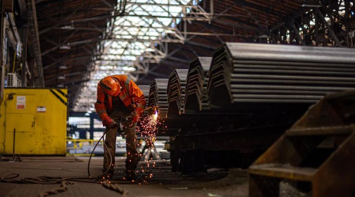 Dəmir filizi ucuzlaşıb