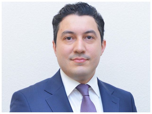 Nazirə yeni müşavir təyin edildi