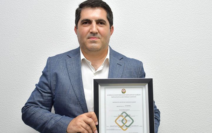 Daha bir iş adamı Yevlax Pilot Aqroparkın rezidenti oldu