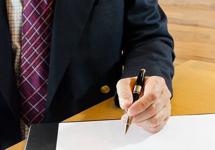 Şirkətin səhmdarlarının siyahısında dəyişiklik ediləcək, yeni direktor təyin ediləcək