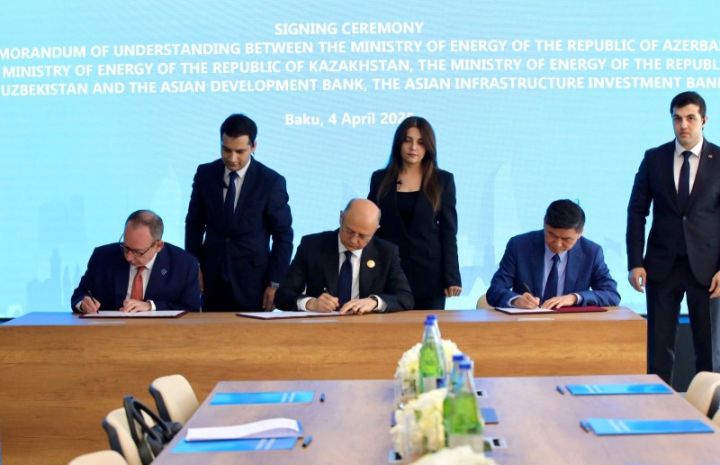 Azərbaycan, Qazaxıstan, Özbəkistan və AİB, AİİB arasında Anlaşma Memorandumu imzalandı