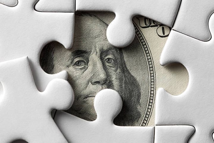 Dolların sabah üçün rəsmi məzənnəsi müəyyən olunub