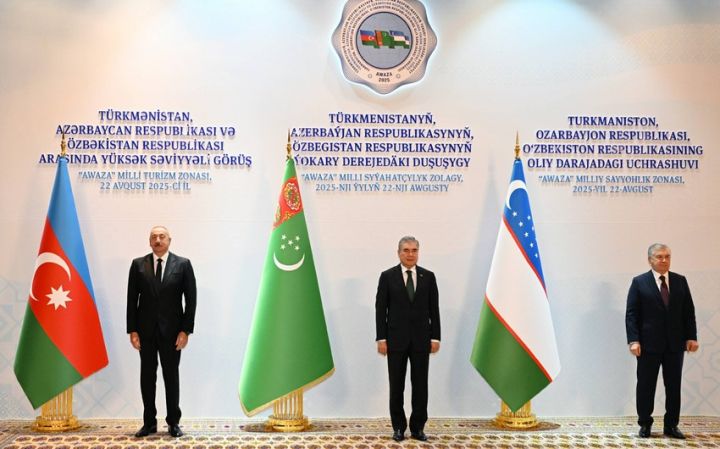 Türkmənistan, Azərbaycan və Özbəkistan arasında yüksəksəviyyəli görüş başlayıb