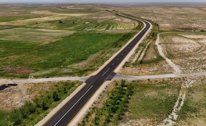 Naxçıvanda avtomobil yolları əsaslı təmir edilir