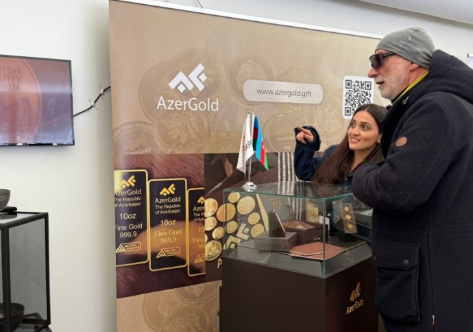 Azərbaycan şirkətinin qızıl və gümüş sikkə kolleksiyaları İsveçrədə nümayiş olunub