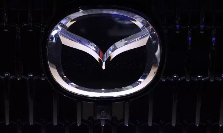 Mazda 28 ildən sonra ilk dəfə loqosunu yeniləyir