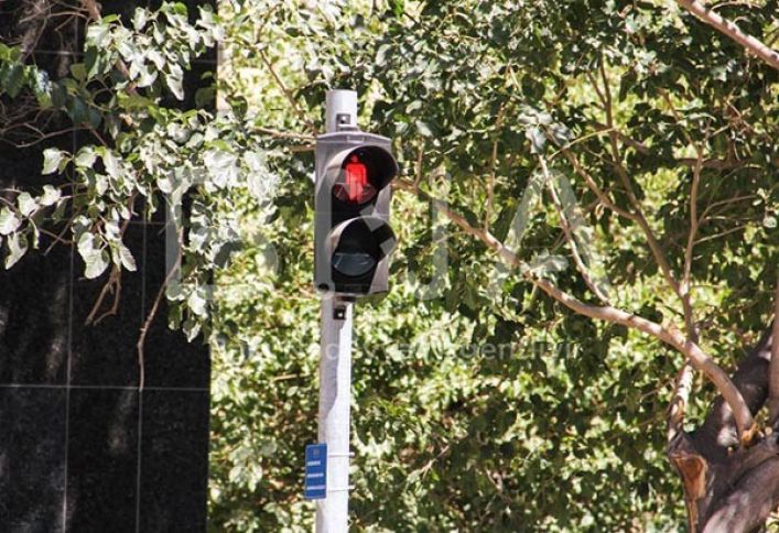 Bakıda ilk dəfə təkrəngli işıqforlar quraşdırılıb