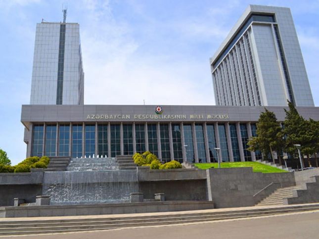Milli Məclisi saxlamaq üçün daha çox pul ayrıldı