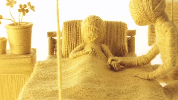 2 həyat sığortası şirkəti mənfi zonada