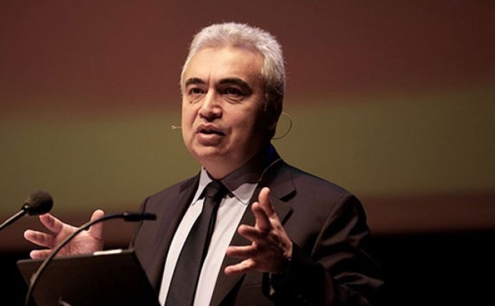 "ABŞ nefti bazarda bolluq yaradacaq, qiymətlər düşəcək"