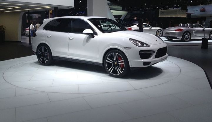 Porsche-yə qadağan edildi - Cayenne-lər artıq satılmayacaq
