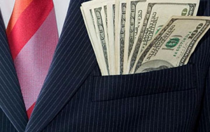 Banklar Dolların yeni alış-satış qiymətlərini elan etdilər - SİYAHI