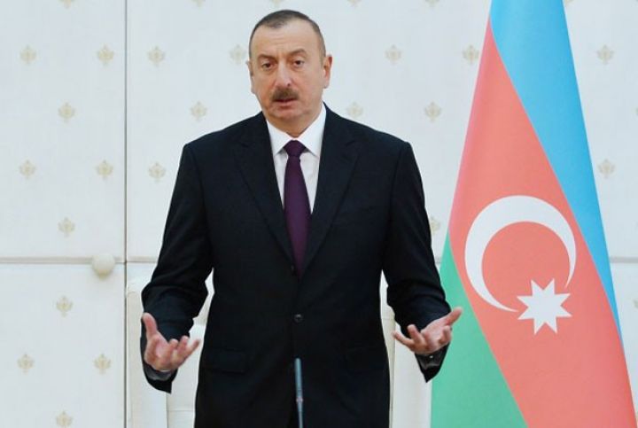 Prezident İlham Əliyev müşavirə keçirdi - YENİLƏNİB