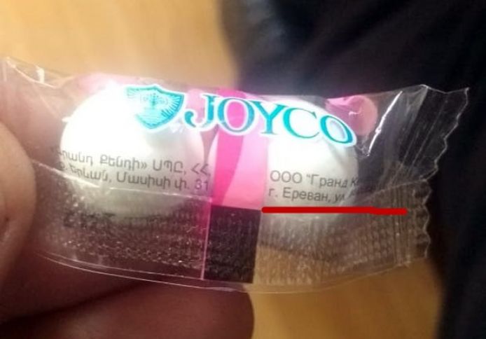 Azərbaycanda Ermənistan istehsalı olan konfet satıldığı iddia edilir