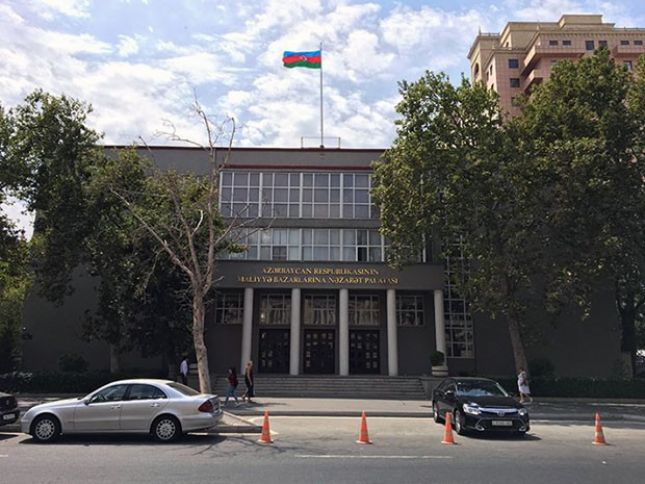 Palata  təlimə 36 min manat xərcləyəcək